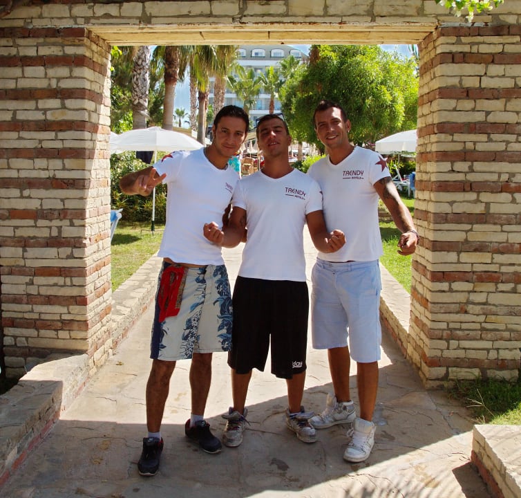 Drei Animateure Trendy Palm Beach (Adults Only, 16+)