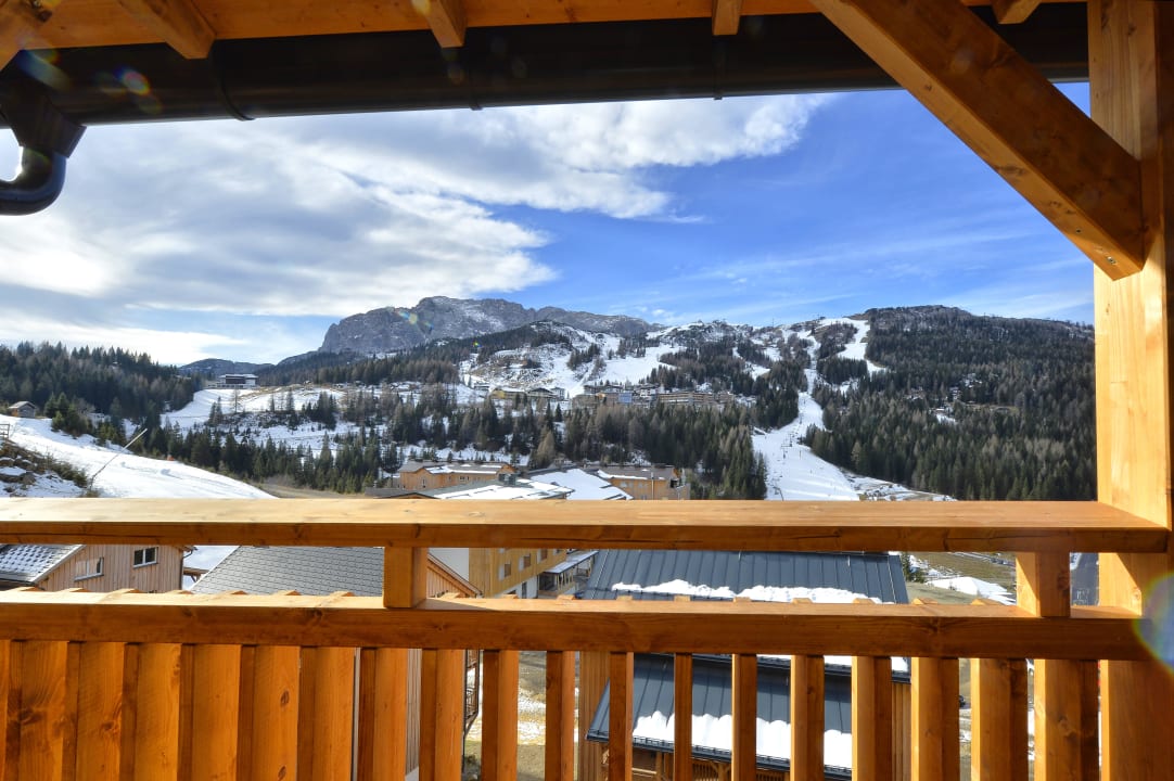 Ausblick ins Skigebiet Almresort Gartnerkofel