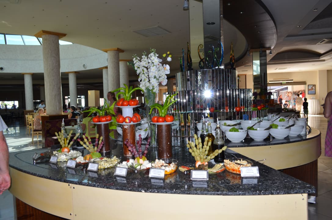 Mittagsbuffet TUI BLUE Palm Garden