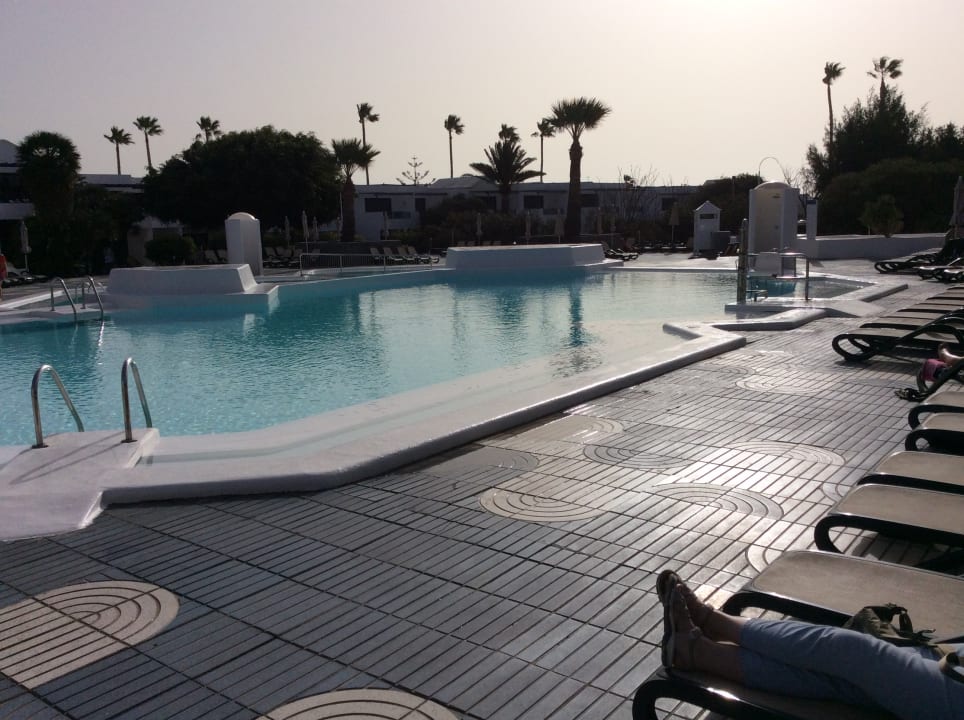 Pool Relaxia Olivina