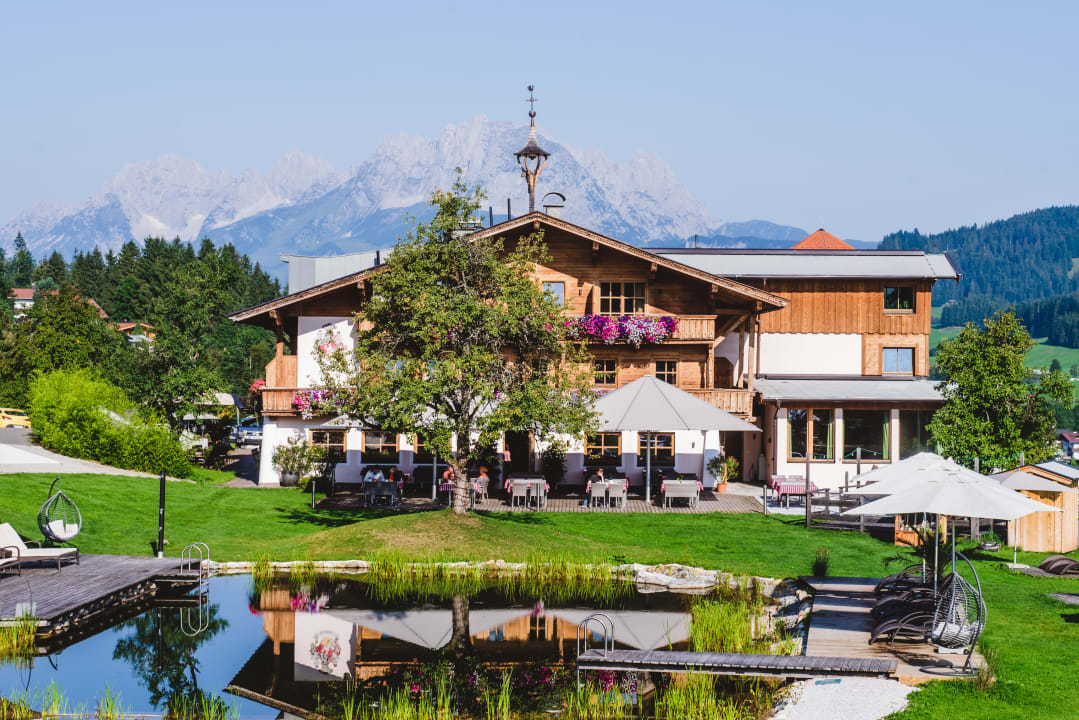 Außenansicht Hotel Chalets Grosslehen
