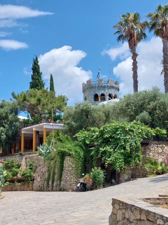 Außenansicht Hotel Geranion Village