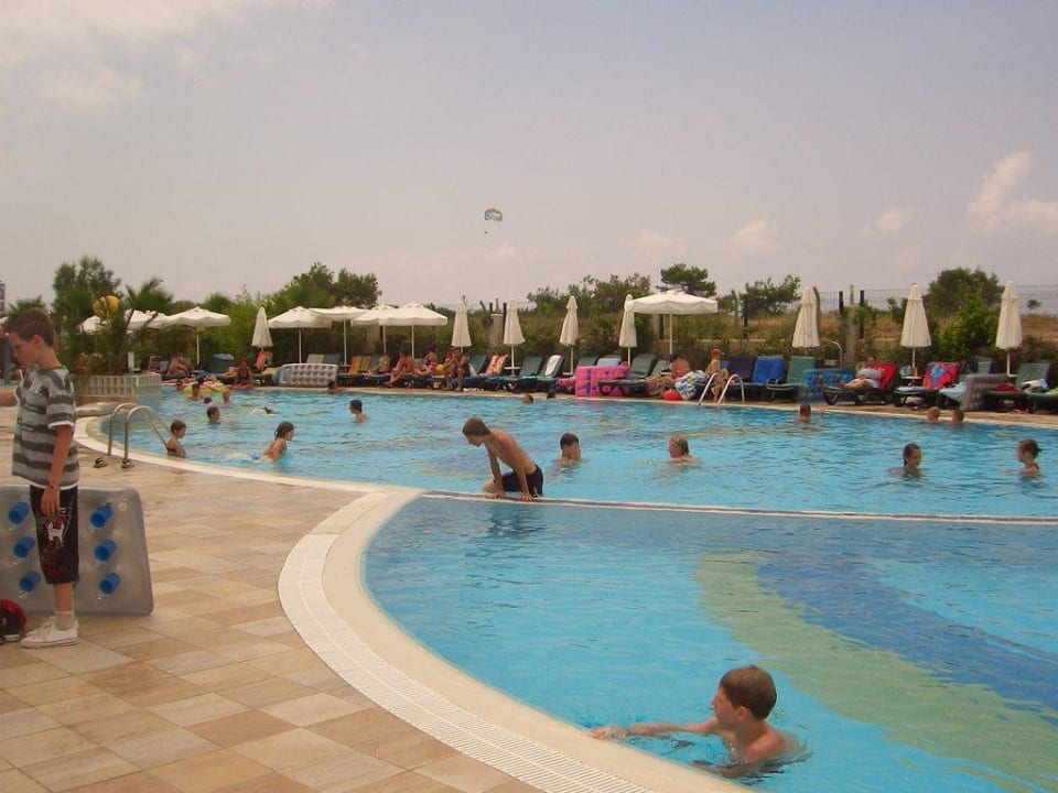 Aktivpool Calimera Hane Garden