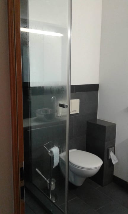 Neues Bad Stadt-gut-Hotel Fronveste - Das Alte Knasthaus