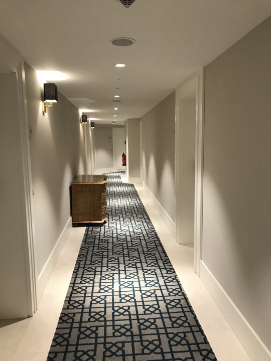Zimmer Steigenberger Icon Grandhotel Petersberg