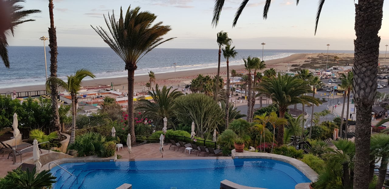 Strand Corallium Dunamar by Lopesan Hotels