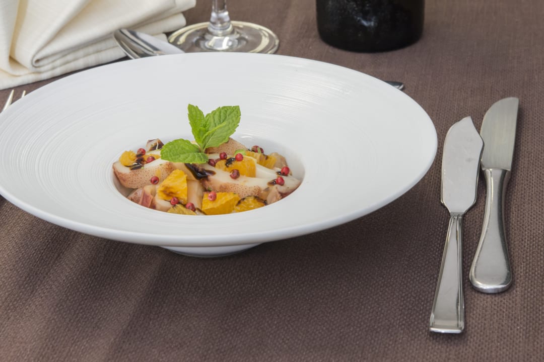 Restaurant Isola dei Gabbiani - Land of water