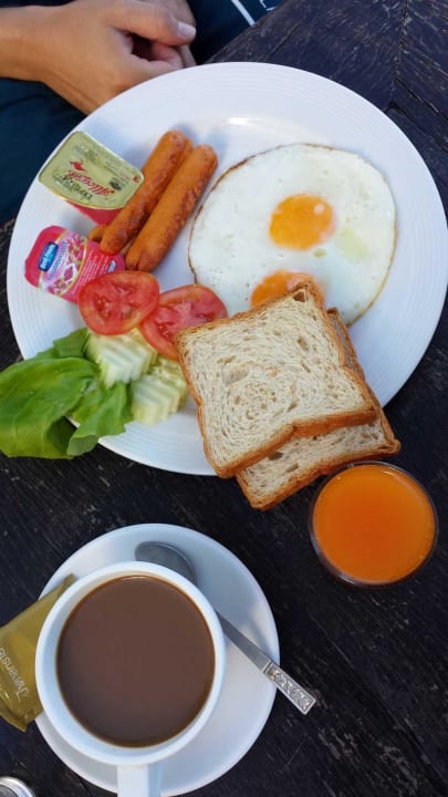 Frühstück Hotel See Through Resort Haad Yao