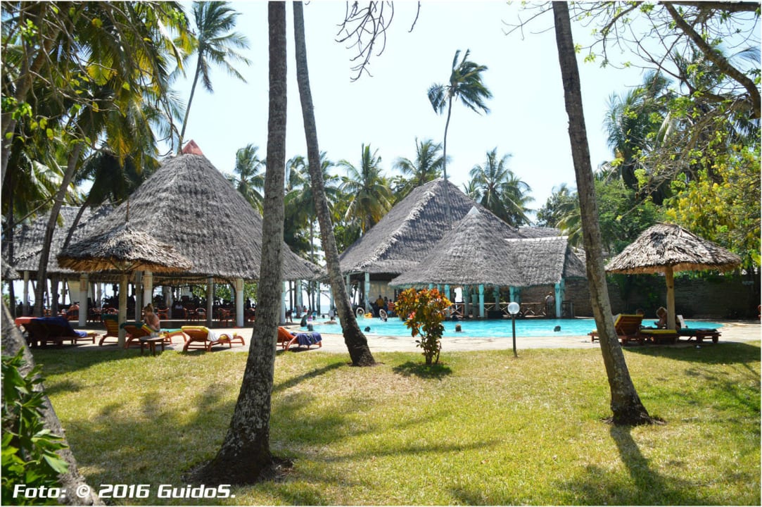 Poolanlage des Neptune Paradise Neptune Paradise Beach Resort & Spa