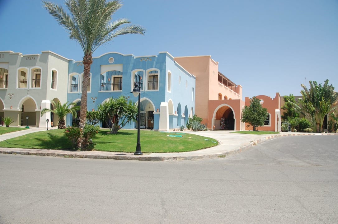 Diverse winkels Jaz Dar EL Madina