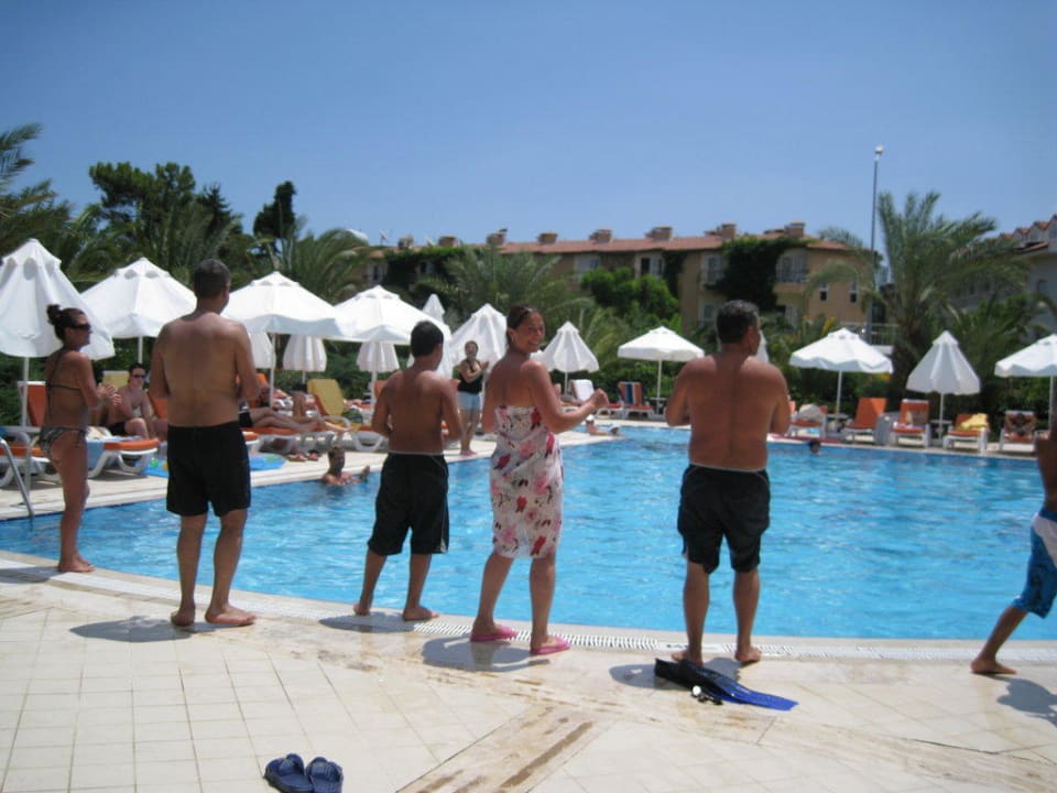 Poolspiele Pine House by Werde Hotels