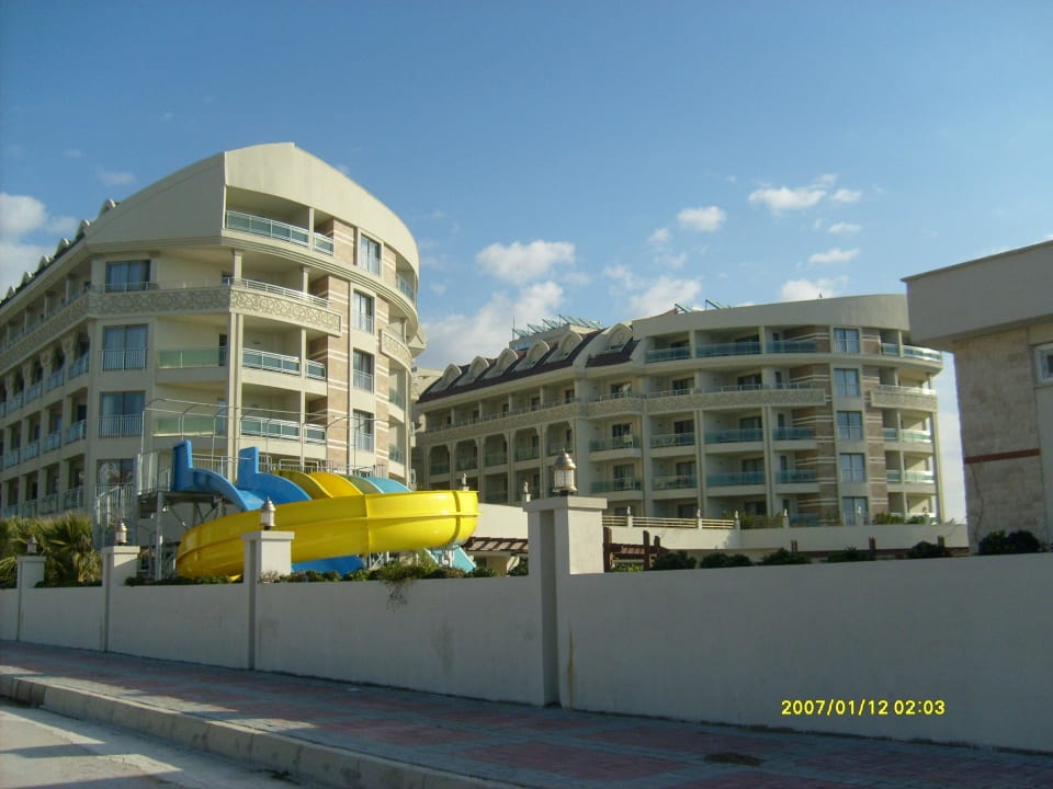 Vom Strand aus  Seamelia Beach Resort