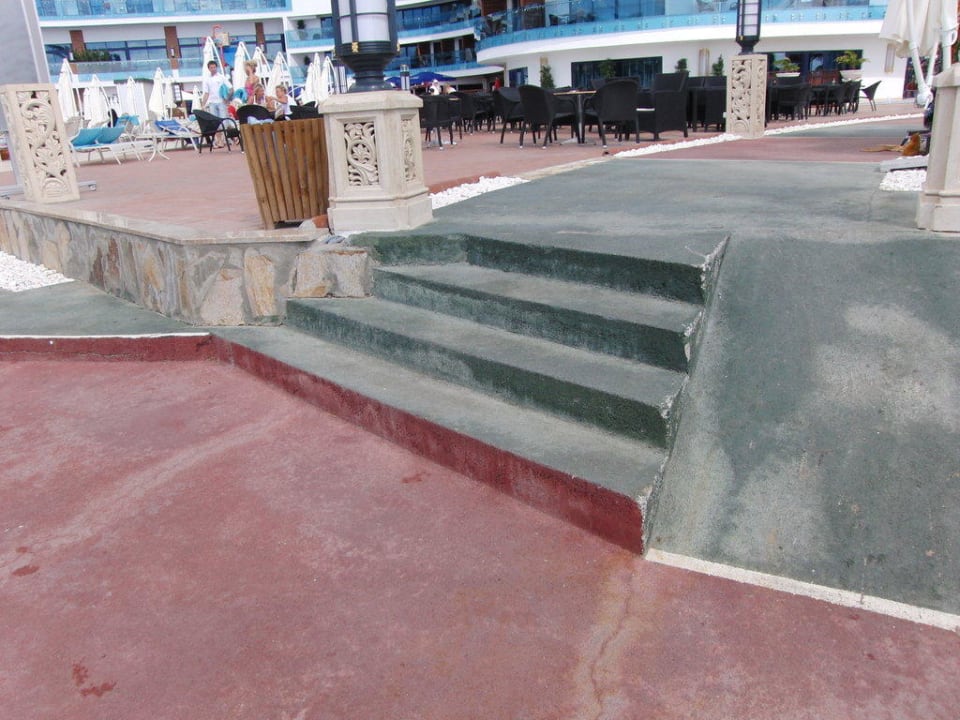 Unfallgefahren Granada Luxury Okurcalar