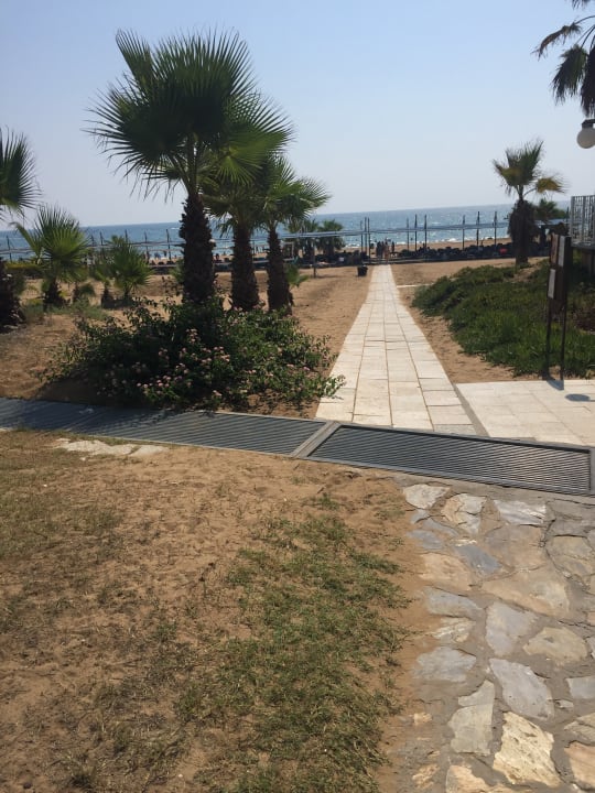 Strand Club Grand Aqua