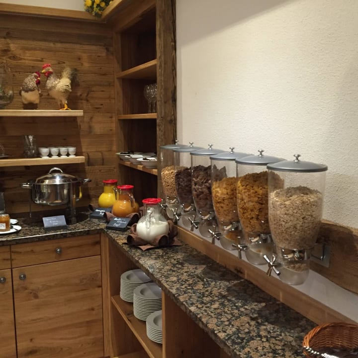 Frühstücksbuffet Gasthaus Georg Ludwig Maising