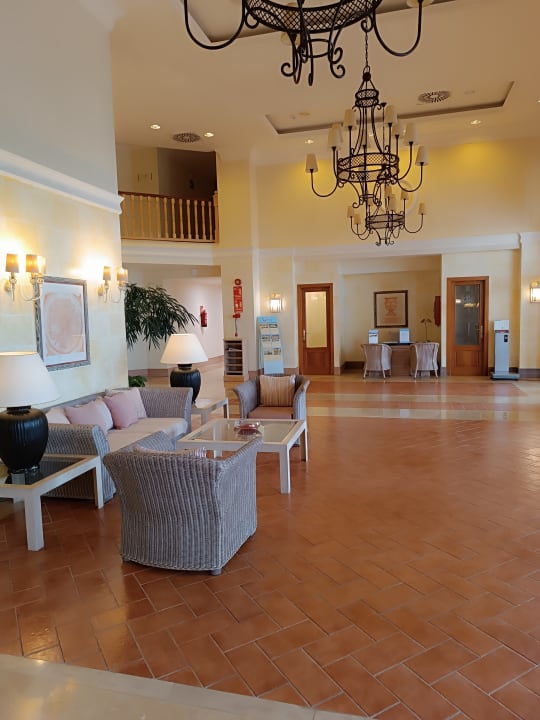 Lobby Grupotel Macarella Suites and Spa