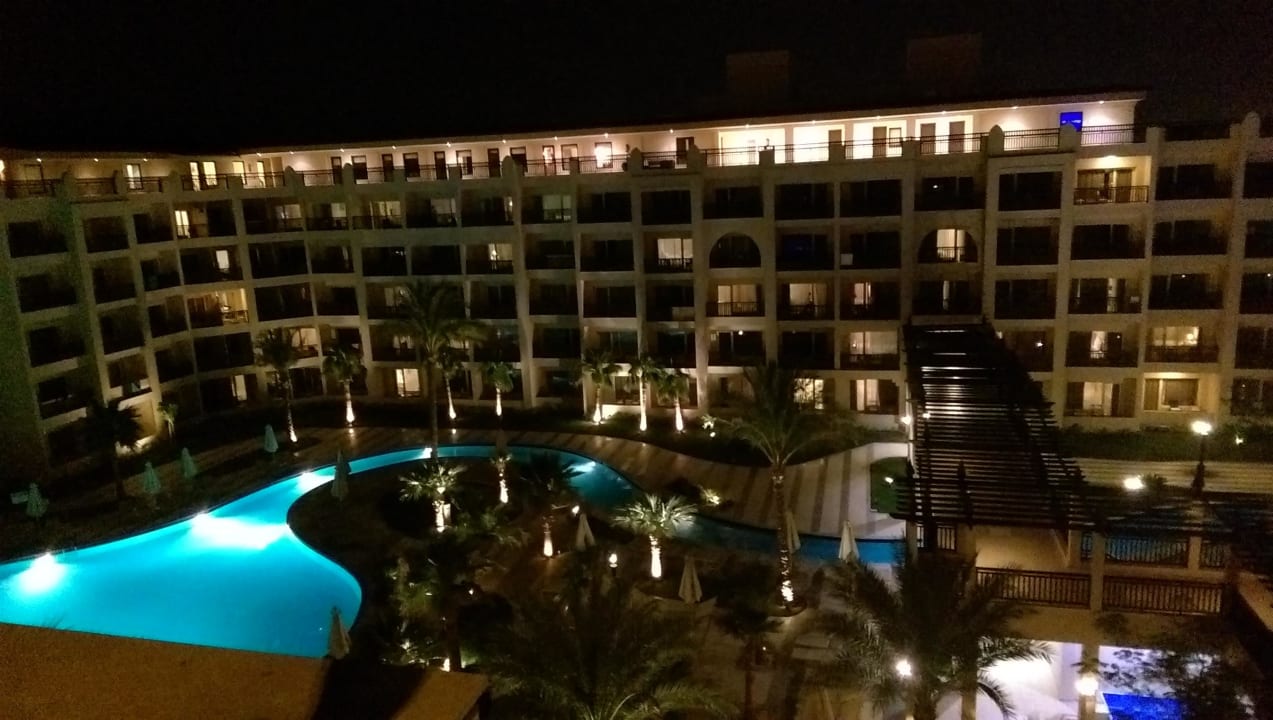 Aussen Steigenberger Aqua Magic