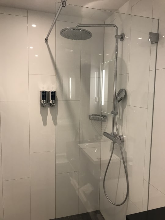 Zimmer Four Points by Sheraton Panoramahaus Dornbirn