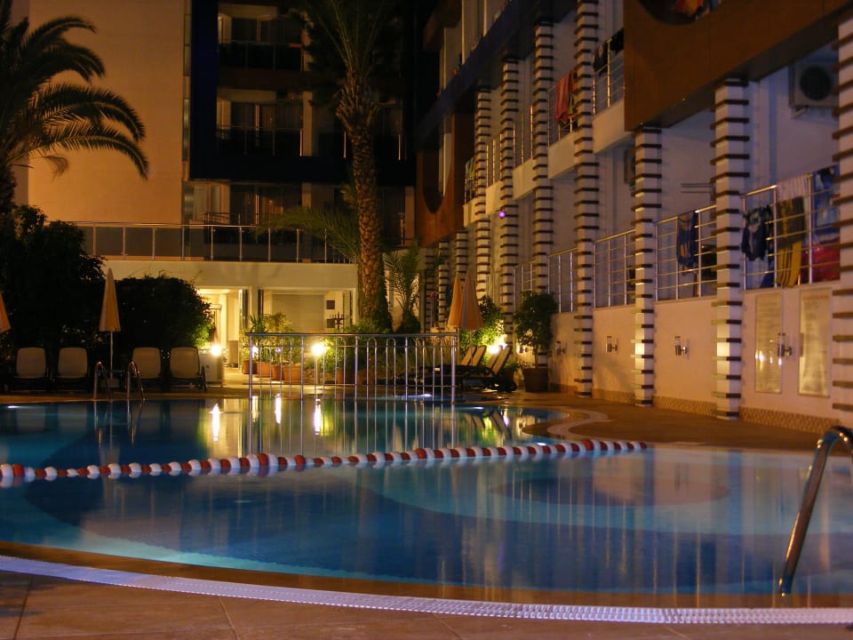 Nachts, wenn alles schläft Gardenia Hotel