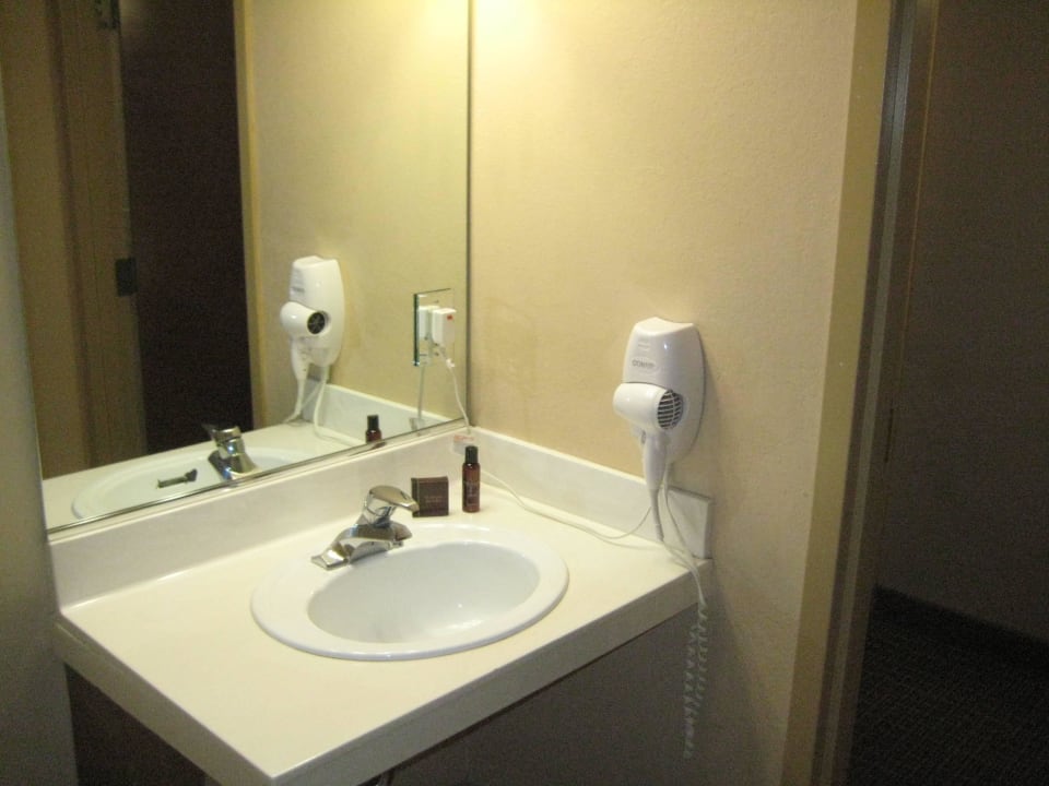 Badeszimmer zu Zimmer 304 The Grand Hotel at the Grand Canyon