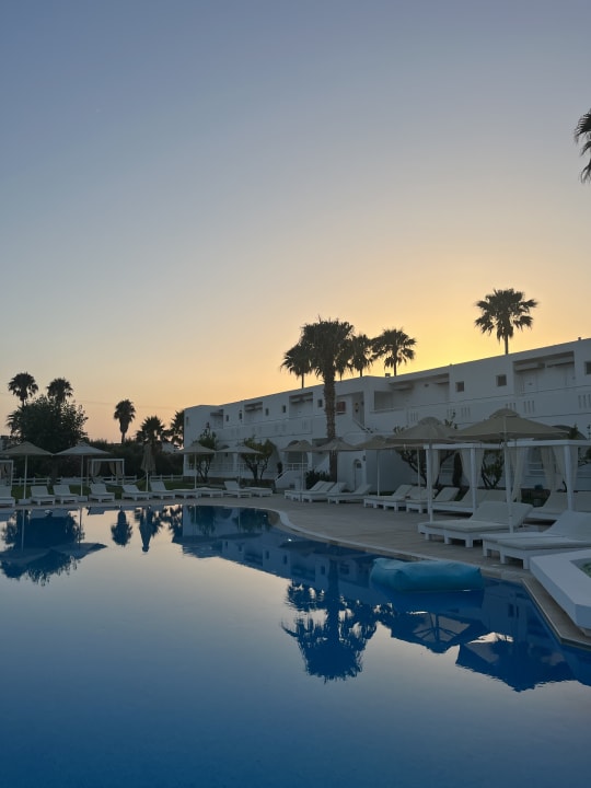 Pool Gaia In Style - Adults only