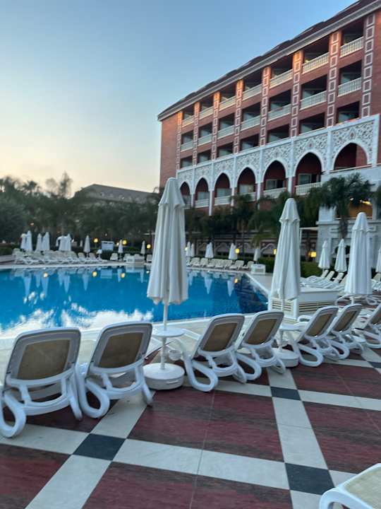 Pool Royal Taj Mahal Hotel