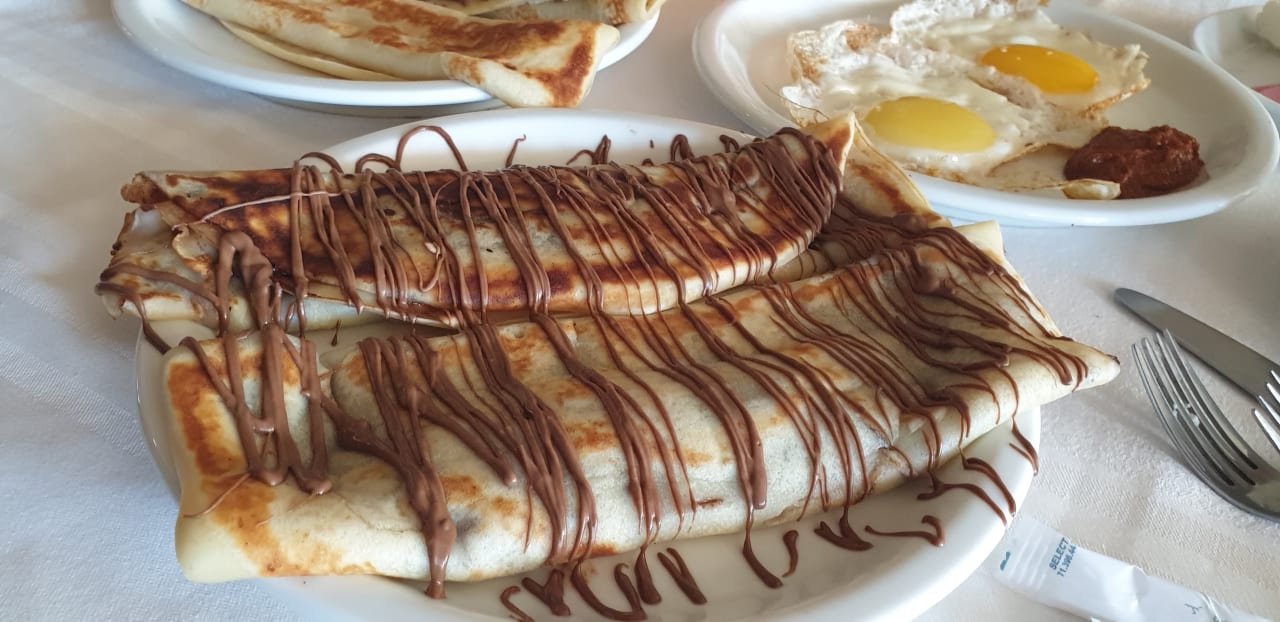 Gastro Lella Meriam Hotel & Club