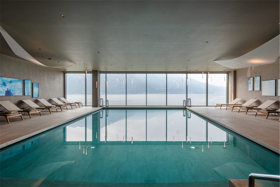 Pool EALA My Lakeside Dream