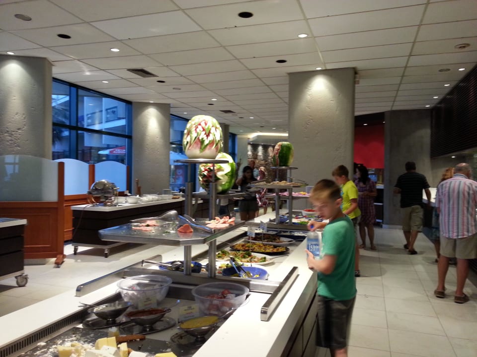 Sehr gut angeordnet bei sehr vielen Gästen toll Calimera Sirens Beach