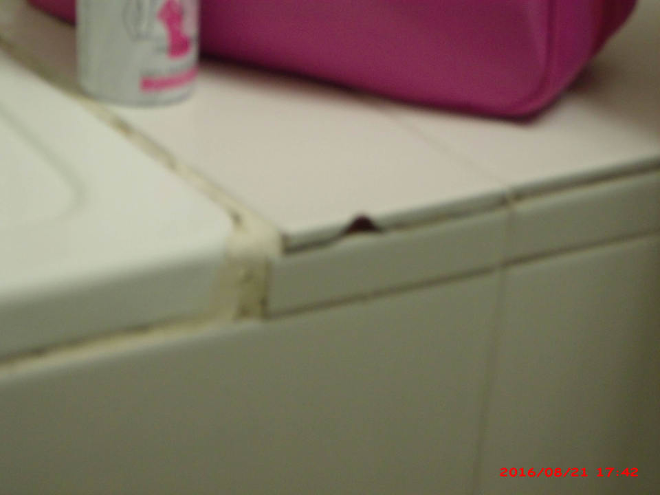 Bad Fliesen und Badewanne Hotel Club Cala Romani