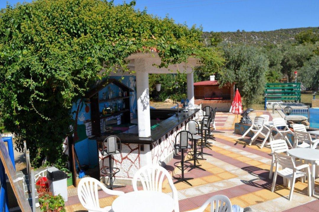 Bar przy basenie Hotel Astris Sun