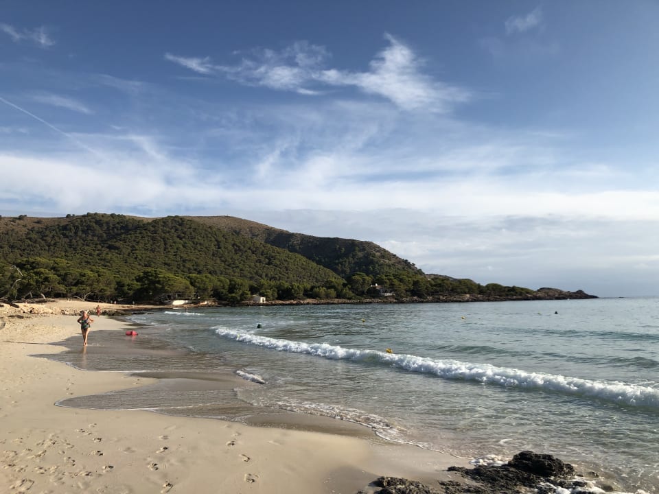 Strand Hotel & Spa S'Entrador Playa