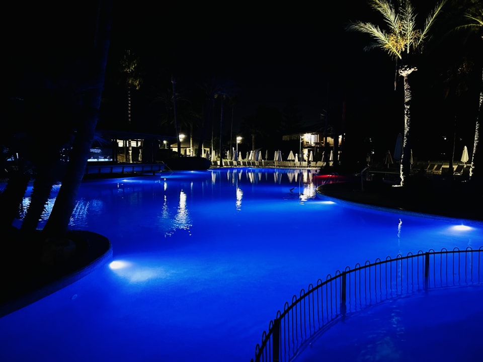 Pool PortBlue Club Pollentia Resort & Spa