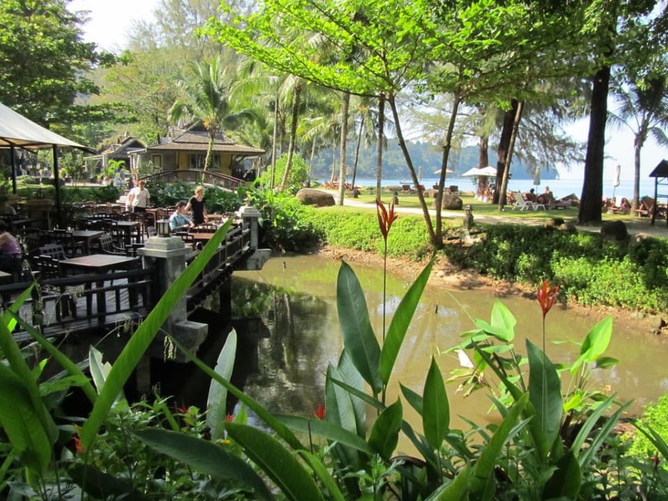 Blick zum Strand Moracea by Khao Lak Resort