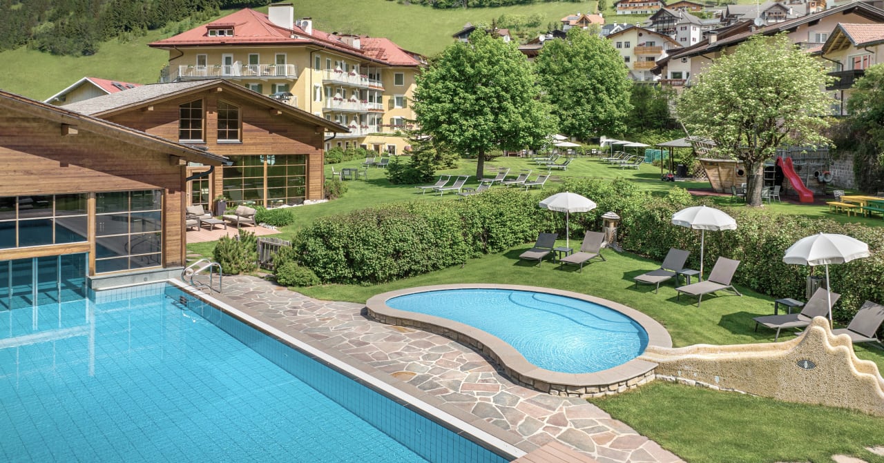 Außenansicht Family Hotel Posta