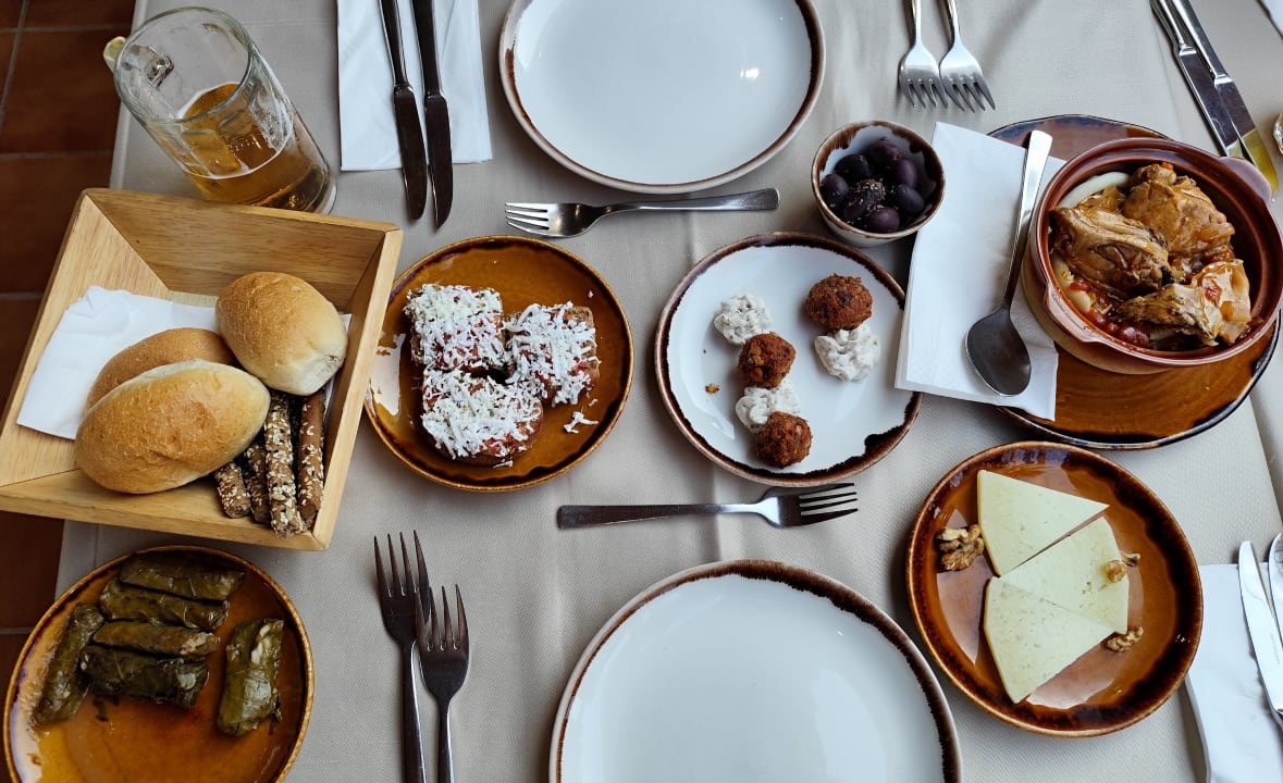 Gastro Anissa Beach & Village