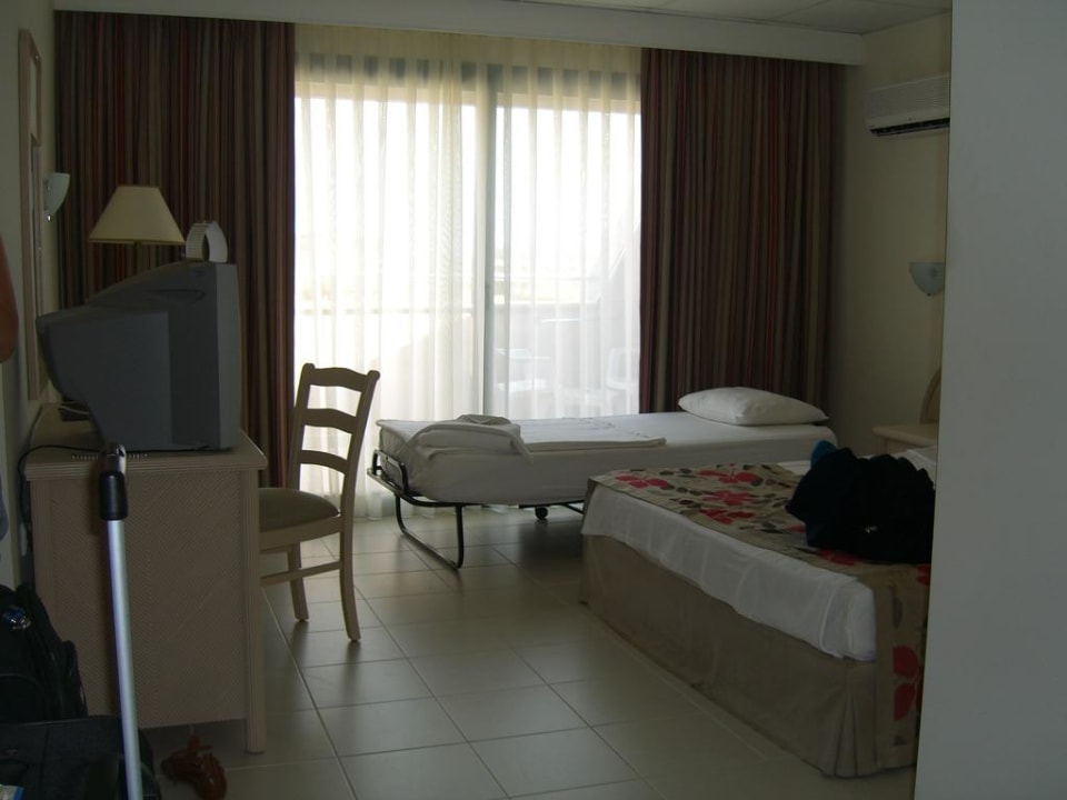 Unser Zimmer Aska Hotel Just in Beach