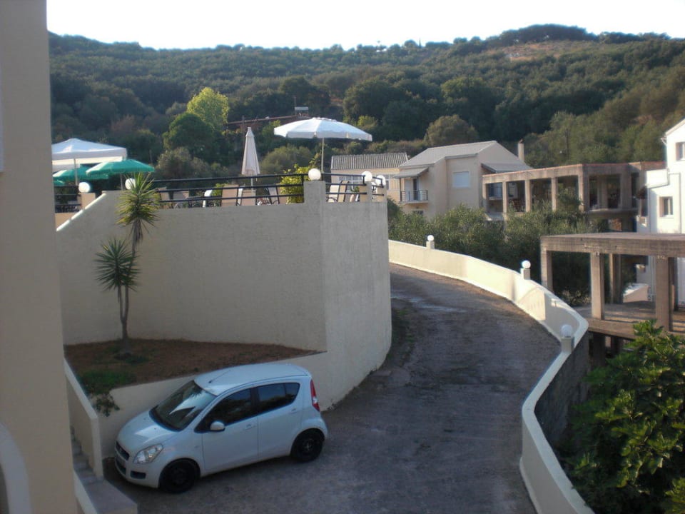 Auffahrt CORFU PELAGOS HOTEL