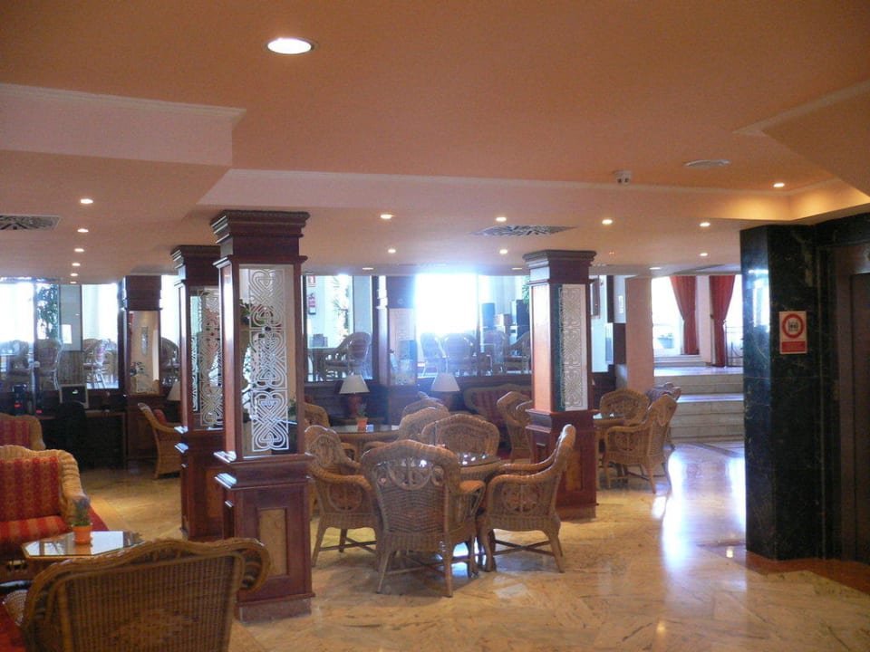Lobby Grupotel Acapulco Playa - Adults Only