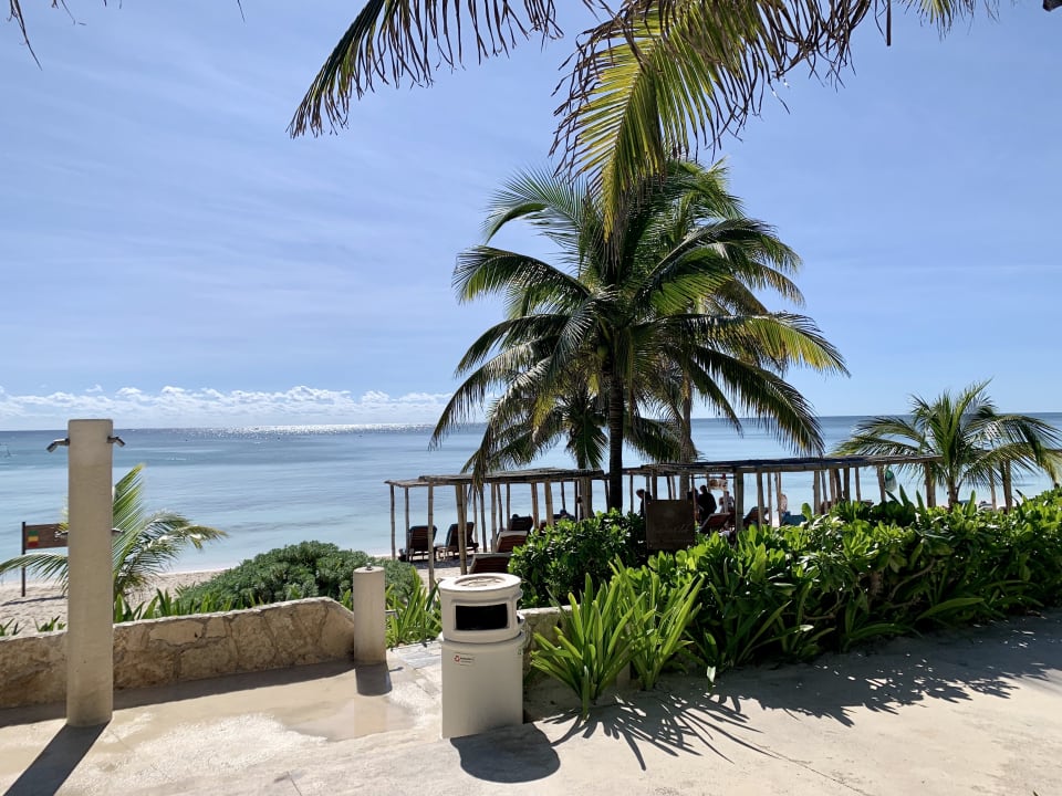 Strand Akumal Bay Beach & Wellness Resort