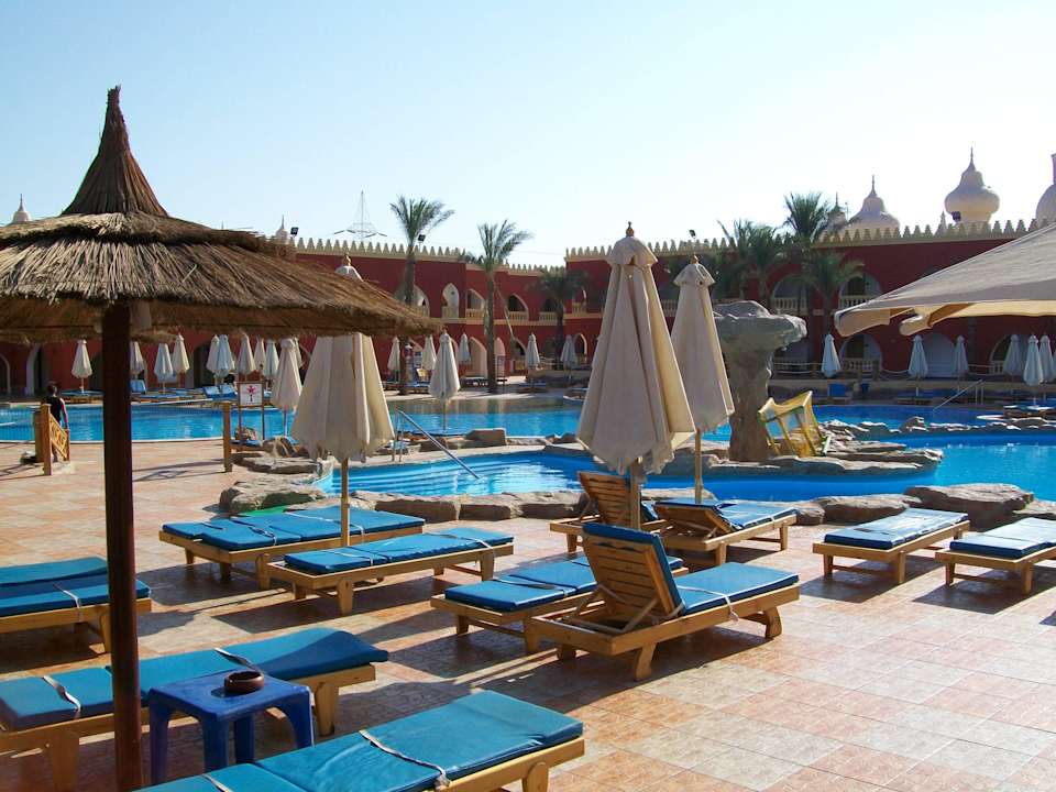 Alf Leila Wa Leila - Hotel Fantasia 1001 nocy Pickalbatros Alf Leila Wa Leila Resort - Neverland Hurghada