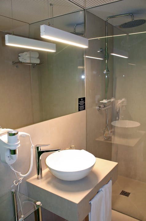 Zimmer Hotel Macià Sevilla Kubb