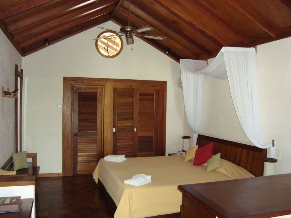 Deluxe Bungalow 109 NH Collection Maldives Reethi Resort