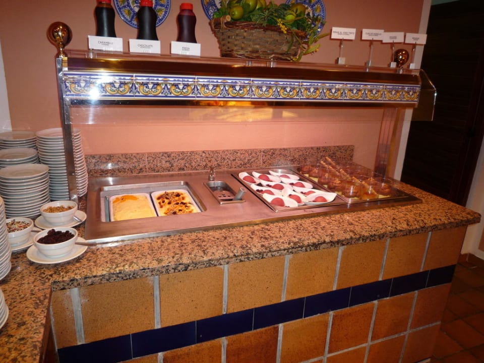 Buffet BAHÍA SUITES CAMP DE MAR