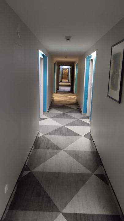 Sonstiges Holiday Inn Express Frankfurt - Airport