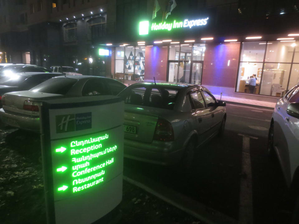 Außenansicht Holiday Inn Express - Yerevan by IHG
