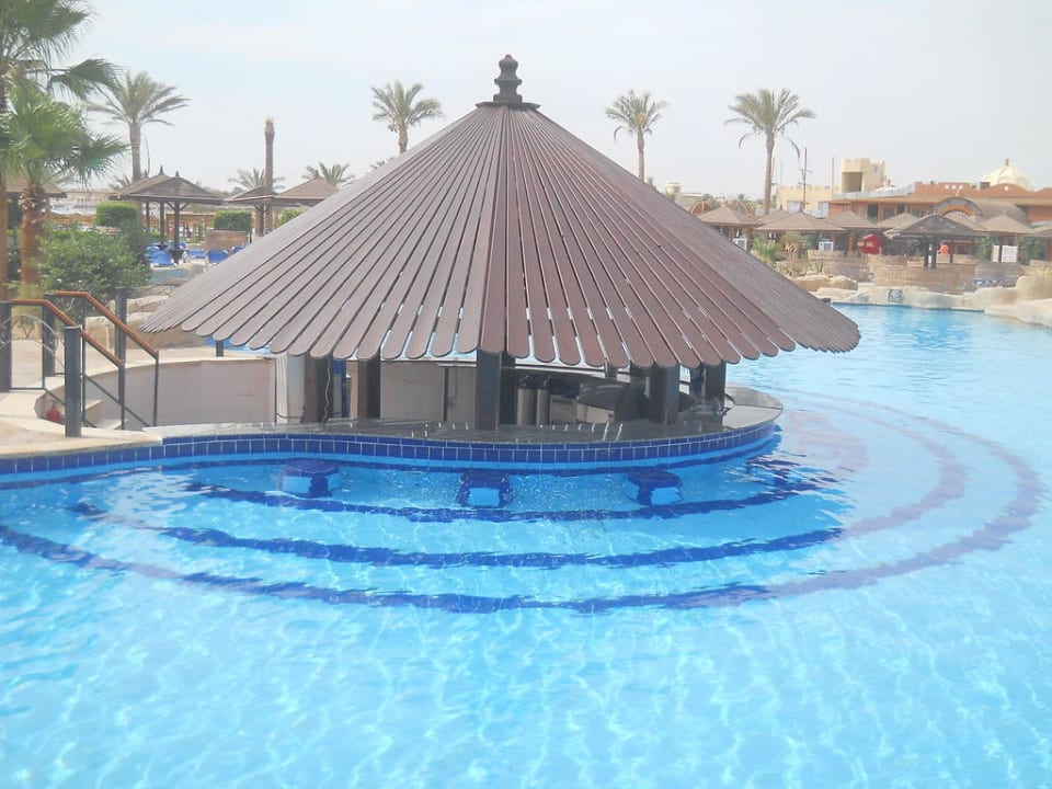 Aquabar SUNRISE Royal Makadi Resort
