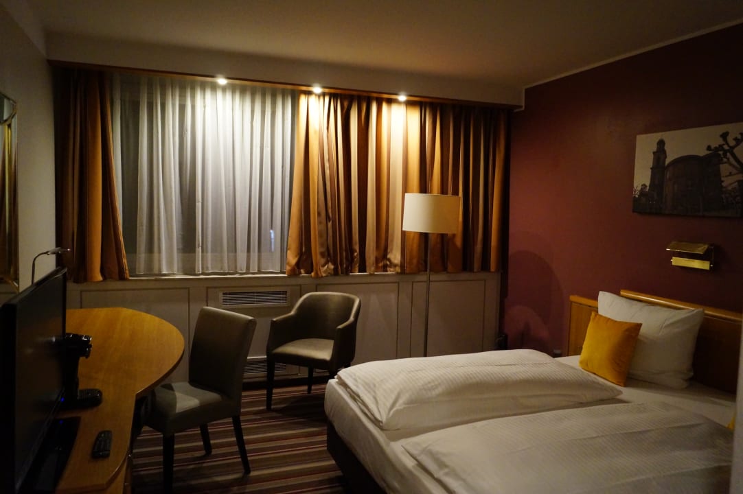 Zimmer Leonardo Hotel Frankfurt City South