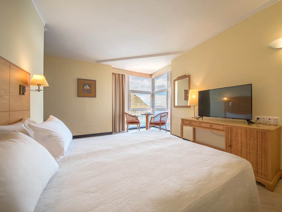 Zimmer Hotel Dom Pedro Madeira