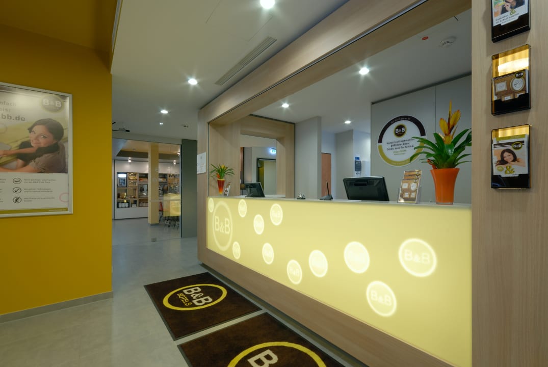 Lobby B&B Hotel Bonn-West
